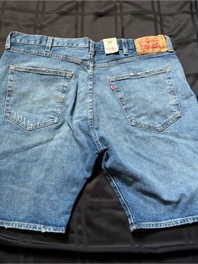 New With Tags Levis 501 Distressed Stretch Denim Shorts Size 40